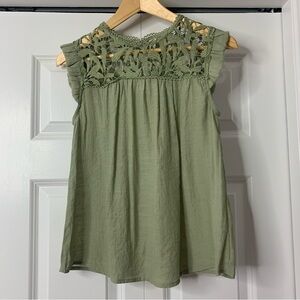 MINE Iris Green Ruffle Cap Sleeve Lace Crochet Top Size S